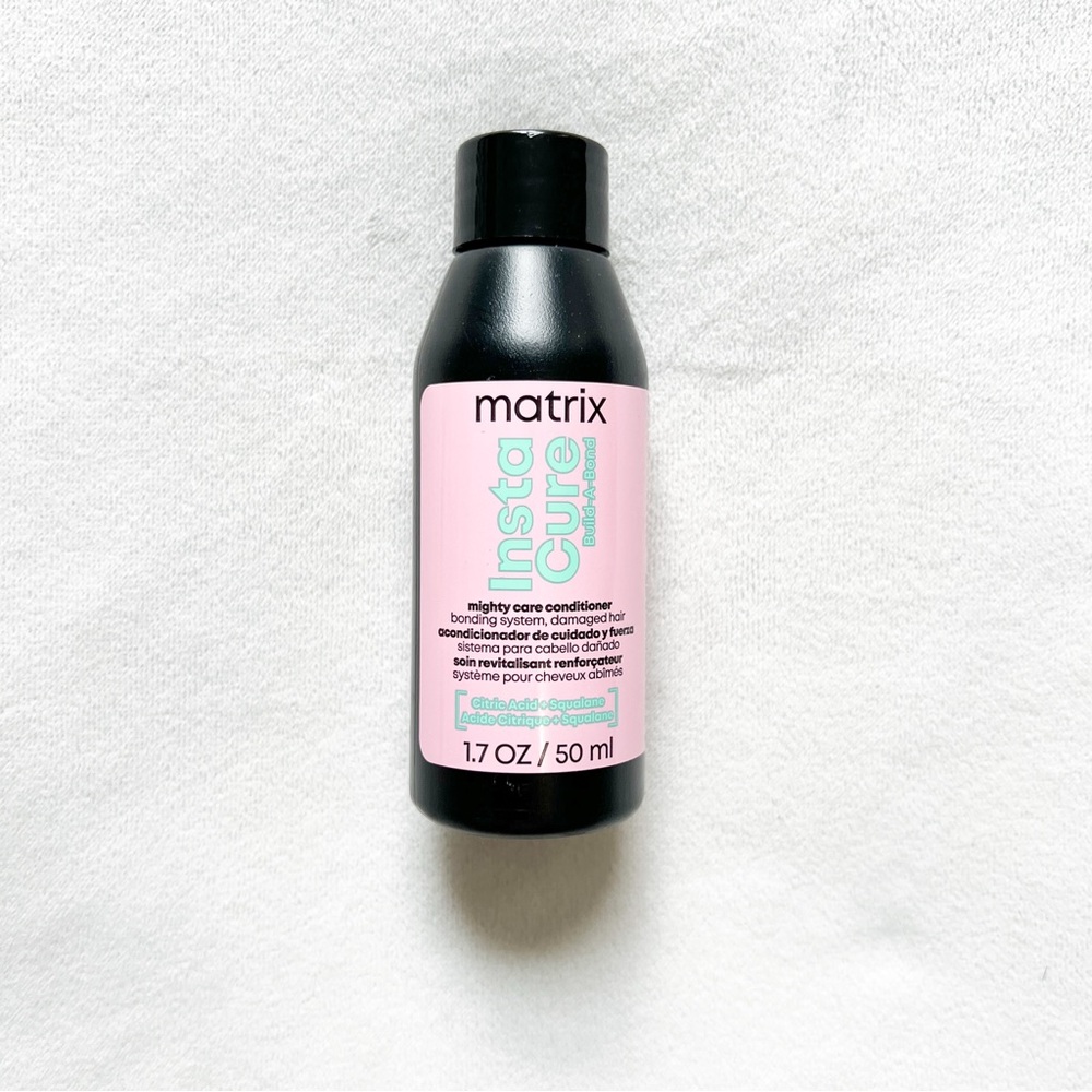 Matix Insta Cure Conditioner - Pink and Black